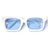 卸売デザイナーサングラスオリジナルの眼鏡屋外シェードPCフレームファッションクラシックレディミラー女性と男性のメガネユニセックス13色