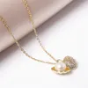 قلادات قلادة Wesparking Emo Pearl Cubic Zirconia Necklace for Women Farmling Shell Shape Stuff 14k Gold Plated