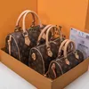 Top Luxurys Designer Moda Donna Borsa a tracolla Borse da donna Borse a mano Speedy con tracolla con chiusura a chiave Borsa antipolvere