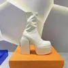 Gruba podeszwa wysoka platforma Martin Boots Women 2022 Nowy kwadratowy palca Dziwny styl stretch bots Woman Designer Runway Bott