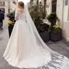 Charmante A-ligne Robes De Mariée 2022 Mode Illusion O Décolleté Dentelle Appliques À Manches Longues Robe De Mariée