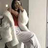 Futro damskie Zadorin zima grube ciepłe białe owłosie kobiety Koreańska moda luksusowe długie rękawy Faux Rabbit Fur Jacket L220829