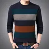남자 스웨터 가을 겨울 따뜻함 풀오버 바닥 셔츠 스웨터 남자 사업 캐주얼 둥근 목 슬림 줄무늬 긴 슬리브 220829