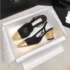 2022 neueste Mode goldene klassische Farbe formelle Schuhe Baotou dicker Absatz runder Kopf zurück leer 6,5 cm hochhackige Sandalen Designer-Fabrikschuhe