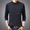 남자 스웨터 가을 겨울 따뜻함 풀오버 바닥 셔츠 스웨터 남자 사업 캐주얼 둥근 목 슬림 줄무늬 긴 슬리브 220829