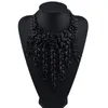 Choker Bk Classic Women Jewelry Papillons pendentif Collier de forme ovale en verre Resin Perles de fiançailles pour fille