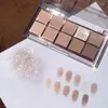 Cień oka Dikalu 10 kolorów cień do powiek Super Shimmer Perly Mat Earth Color Paleta Długotrwałe wodoodporne oczy