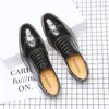 Sculpture 7D9C3 Robe Pu Brogue Shoes Men Business Business Lace Up Retro Pointed Toe Handmade