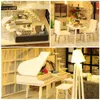 Arquitetura Diy House Cutebee Diy Doll Miniatura com móveis LED Music Cover Modelo Bloco de construção Brinquedos para crianças Casa de Boneca M21 220829