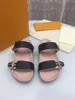 Hausschuhe Damen Slides Slipper Sommer Sexy Sandalen Herren Luxurys Designer Echtleder Plateau Sandale Flats Mode Alte Blumenschuhe