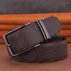 Pasy Wysokiej jakości czarna klamra pinowa Mężczyzna Pasek Moda Full Grain skórzana gorset Casual Ceinture Homme Coffee