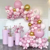 Weihnachtsdekorationen Schmetterling rosa Ballon Garland Arch Kit alles Gute zum Geburtstag Party Dekor Kinder Baby Dusche Latex Kette Hochzeit liefert 220829