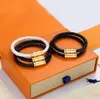 Modedesigner Kvinnor Armband Charm Delikat Osynliga Lyxsmycken Nya högkvalitativa magnetiska spänne Guld Läderarmband Armband Armband Klocka Armband Fodral med låda
