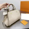 محافظ الكتف حقيبة يد قفل مفتاح محفظة محفظة كروس على ظهر حقيبة تحمل على القابض مقبض مقبض قذيفة حقيبة الأم محافظ 2021 Women Lux202p