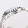 Nouvelle montre de luxe pour homme Lunette bleue Boîtier en argent Mouvement mécanique automatique Date Travail Verre saphir Taille 40 mm x 9,08 mm Étanche