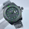 Heren Watch 2813 Automatische beweging Sapphire Glass Groene rubberriem Glijdende Clasp polshorloges Zwarte stalen kast Horloges