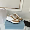 Med original Box Designer Casual Shoes Thick Bottom Big Platform Sneakers såg yttersula äkta läder snör upp runda huvudet svarta vita sneakers med låda nr408