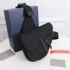 2021 Fashion Mens Crossbody Bag Counter Counter Facs Designer Handbag Presenger Hide Quality Backpack Backpack Usisex1892