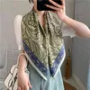 Sarongs 2022 Fashion Plaid Scarves Women's Folar Classic Geometric Totem Scarves 90x90cm Square Scarves Muslim Headscarves T220827