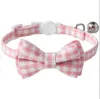 Plaid Bowtie Cat Carrars Breakaway Bow Tie Fashion Halloween Kerstmis Kragen met bel -huisdierkraag voor bruiloft Verjaardagsfeestje