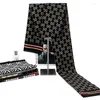 Sciarpe Lettera Affari Sciarpa da uomo Scialle in cashmere di seta Scialle caldo invernale di alta qualità per uomo 180 30 cm