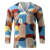 メンズTシャツ幾何学カラーブロック印刷vネック長袖シャツの男性プルオーバーカジュアルビンテージストリートウェアメンズウェア2022