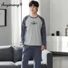 Conjunto de pijama elegante con estampado de ciervos para hombre, moda Otoño Invierno, algodón suave, ropa de descanso para hombre, Comtable Boy 220830