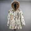 Futro kobiet 2022 Rosyjskie kobiety prawdziwe kurtki zima 100% naturalna kurtka królicza Lady z szopem futra z kapturem odzież wierzchnia L220829