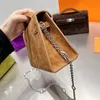 Mini Borsa a tracolla Borsa da donna Borsa a tracolla da donna Moda in pelle nabuk Fibbia in metallo argento Portafoglio con patta a catena rimovibile Quali255m