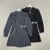 Robes de grande taille Designer Femmes Casual Manches longues Plissé Vintage Automne Printemps Blazer 9C78