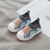 Primeros caminantes Zapatos para niños pequeños Primavera Niñas Niños Casual Cómodo Bebé Niños Antideslizante Suave Fondo Color Zapatillas de deporte 220830