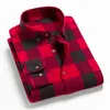 Camicia da uomo a quadri rossa e nera Camicie da uomo 2022 New Spring Autumn Fashion Chemise Homme Camicie a scacchi da uomo Top a manica corta Camicetta maschile