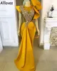 Lüks ışıltılı kristaller balo elbiseleri sarı rhinestones fırfırlar kollu saten peplum resmi gece önlükleri deniz kızı arap aso ebi kadın vestidos de festa cl1040