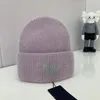 Weibliche Motorhaube 2022 Mode Skullies Mützen Schädel Kappen Kaninchen Fell Winter Hüte für Frauen Mädchen Feste Warme Woolen Gestrickte Hüte damen