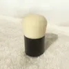 プロのメイクアップブラシを構成するKabuki Brush Foundation Blush Powder Brush Pincel Pinceaux Brochas