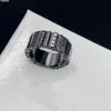 Kvinnor ringer klassisk design medusa huvudportr￤tt 18k guldpl￤terade diamanter medusas grekland slingrande m￶nster ring designer smycken