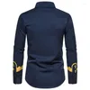 القمصان غير الرسمية للرجال ، زهرة ذهبية أنيقة طباعة القميص البحري للرجال 2022 العلامة التجارية النحيفة تناسب الأكمام الطويلة الرجال