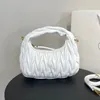 2022 Sacs de créateurs Sac à bandoulière en cuir de mouton souple pour femme Sac à bandoulière plissé en peau de mouton Sac à main Mode All-Match230G