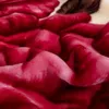 بطانيات الصوف الفانيلا بطانية سرير لون أحمر صلبة للأريك
