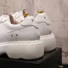 Diseñadores de lujo Vestido Zapatos de fiesta de boda Moda de primavera Transpirable Blanco Casual Zapatillas de deporte de cuero Punta redonda Parte inferior gruesa Conducción de negocios Mocasines para caminar