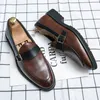 Loafers Men schoenen kleurblokkerende faux suède gepersonaliseerde pu riem gesp mode zakelijk casual feest dagelijks ad059