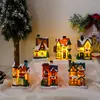 Weihnachtsschmuck, kleine Häuser aus Kunstharz, Mikrolandschaft, leuchtende Schneehaus-Ornamente, Weihnachtsgeschenke