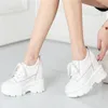 Elbise Ayakkabı 2022 Kadın Dantel Geunine Deri Gizli Kama Yüksek Topuk Pompalar Kadın Yuvarlak Toe Platform Moda Spor ayakkabıları rahat