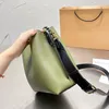 Designer handväskor dam stor kapacitet hink kvinnor retro tryck enkel axel messenger väska purs svart