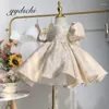 Robes de fille Robe de mariée en satin à manches bouffantes et fil pelucheux avec nœud brodé Lolita Princess Court Costume de fête d'anniversaire