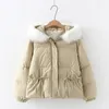 Женские траншевые пальто зимнее короткое пальто женщины осень густая теплой корейская мода с хлопчатобумажной курткой женский искусственный мех с капюшоном мори Мори