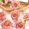 Kerstdecoraties 100pc kunstmatige bloemen muur voor plakboek kersthuis decoratie bruiloft tuin rose arch diy feest cake candy box broche 221201