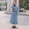 Kvinnors dike rockar kvinnors kappa 2022 Spring Autumn Lapel Double Breasted Korean Loose Blue Contrast Color Fashion Windbreaker Kvinna