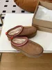 أحذية نسائية tazz uggly ugglies slippers fur slides الكلاسيكية Ultra mini wgg منصة تسمان slip-on les petites suede wool مزيج الراحة الأحذية الشتوية uggitys