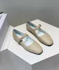Die Reihe Waxy weiche Schuhe quadratisch rund um den Kopf flach Mary Jane Single -Schuhe in Dongguan Leder Ballettschuhen für Frauen 2024